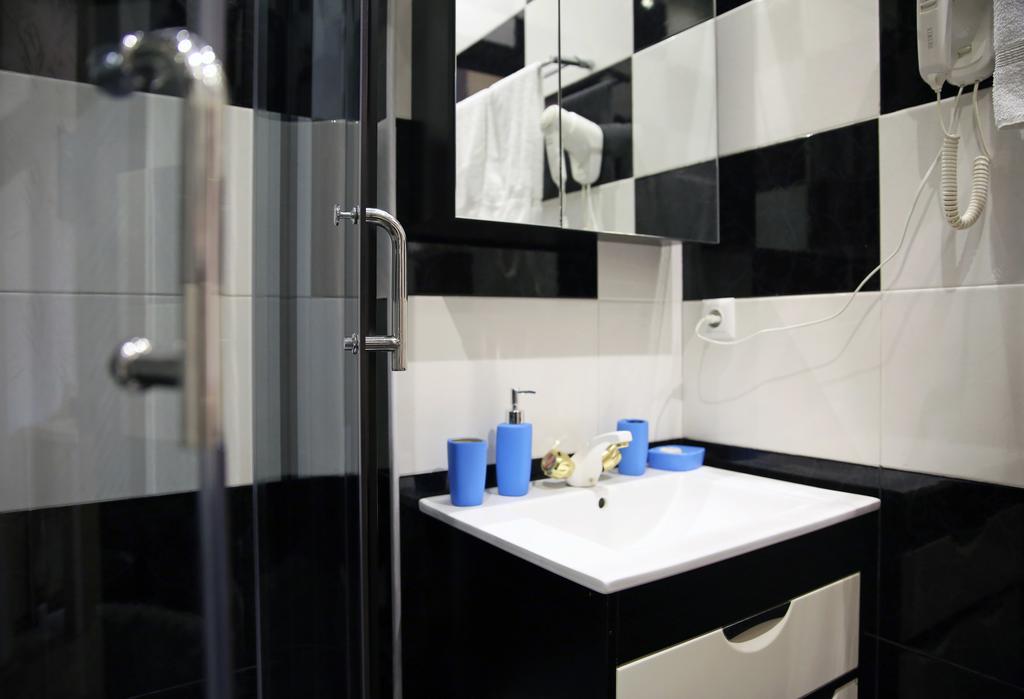 טביליסי Rondo Hotel מראה חיצוני תמונה